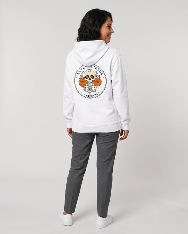 Hoodie blanca personalizada con diseño Entre Huesos y Ciencia de UNIF Shop